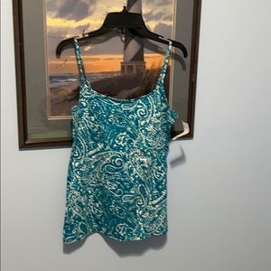 patterned tank top